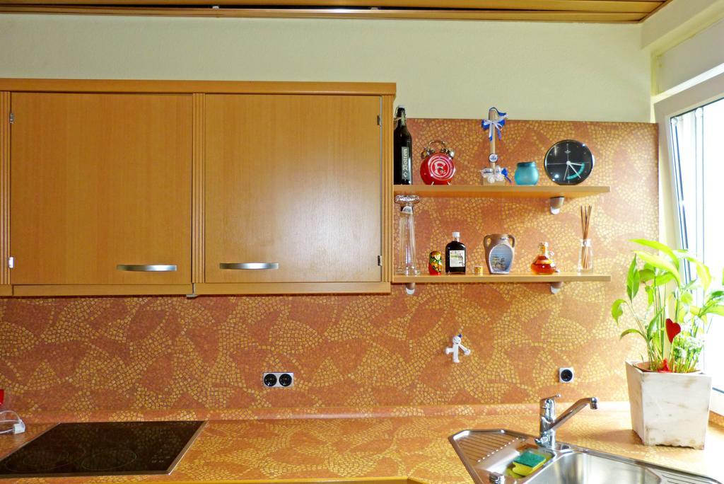Messe-zimmer Tus-treff Проживание в семье *