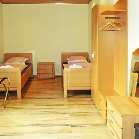 Messe-Zimmer TuS-Treff Düsseldorf Zimmer foto